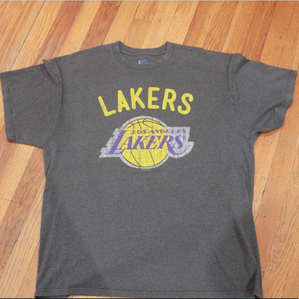Vintage Lakers t shirt. Made from NBA